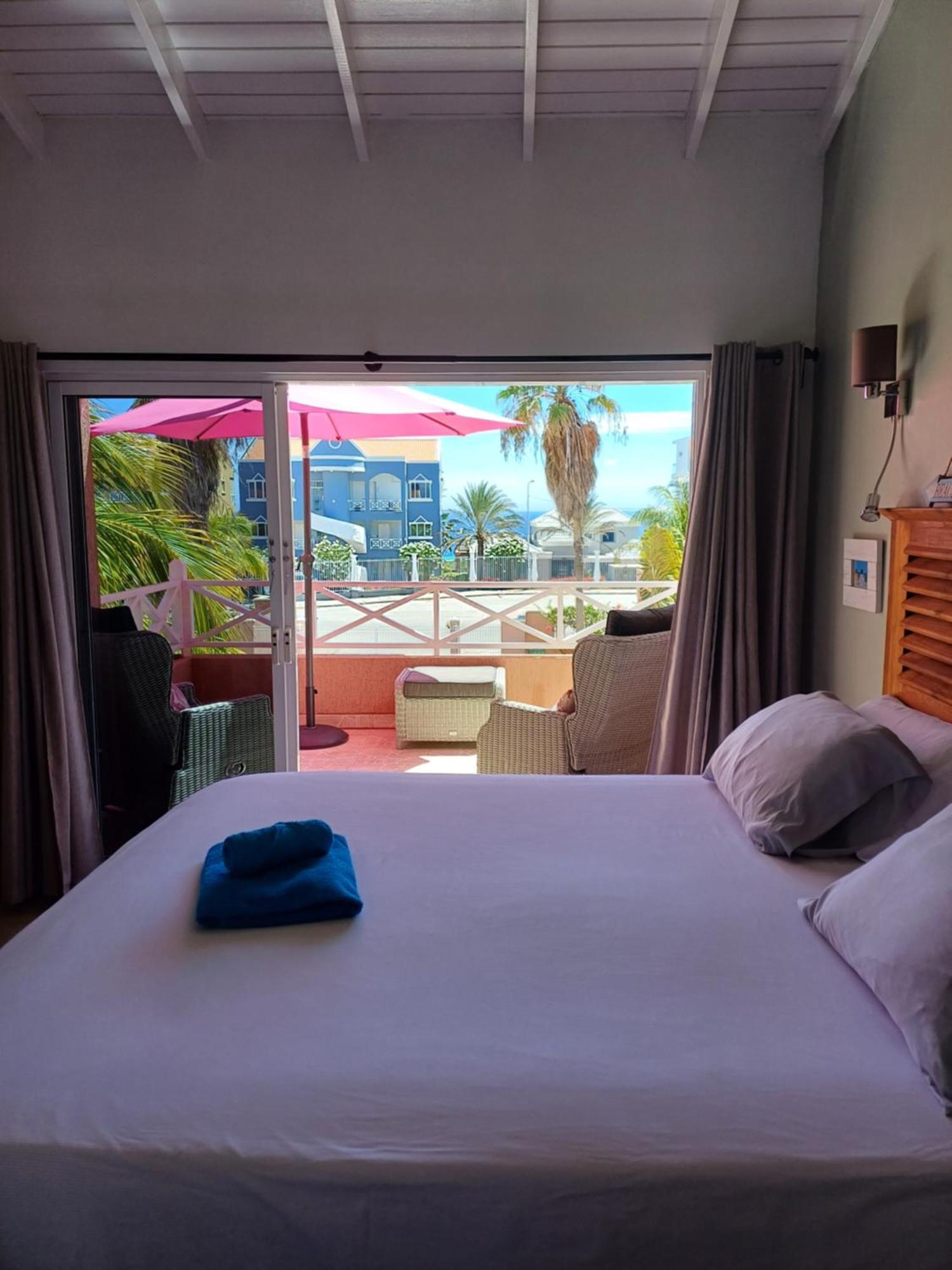 Caribbean Beach Resort Blenchi Curacao Willemstad Zewnętrze zdjęcie